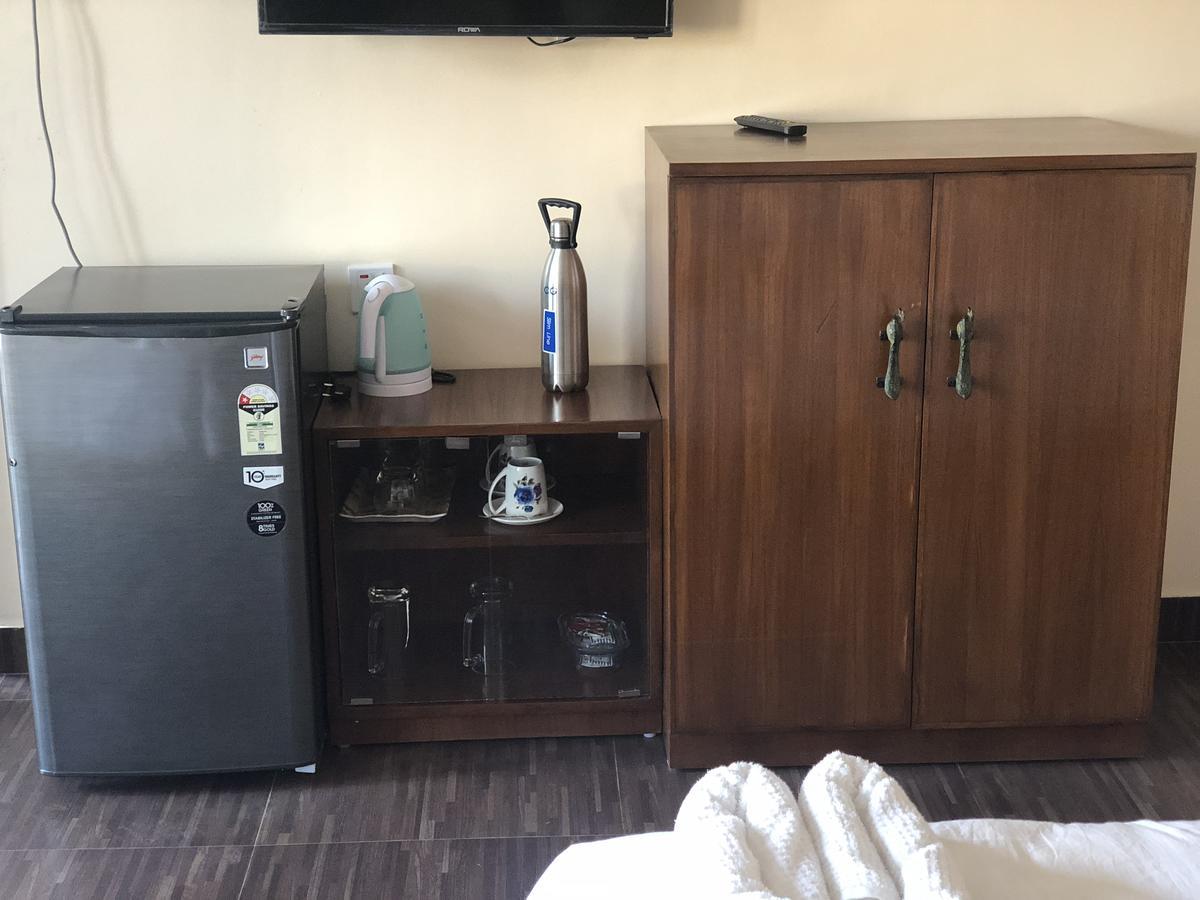 Hotel Guru Покхара Екстер'єр фото