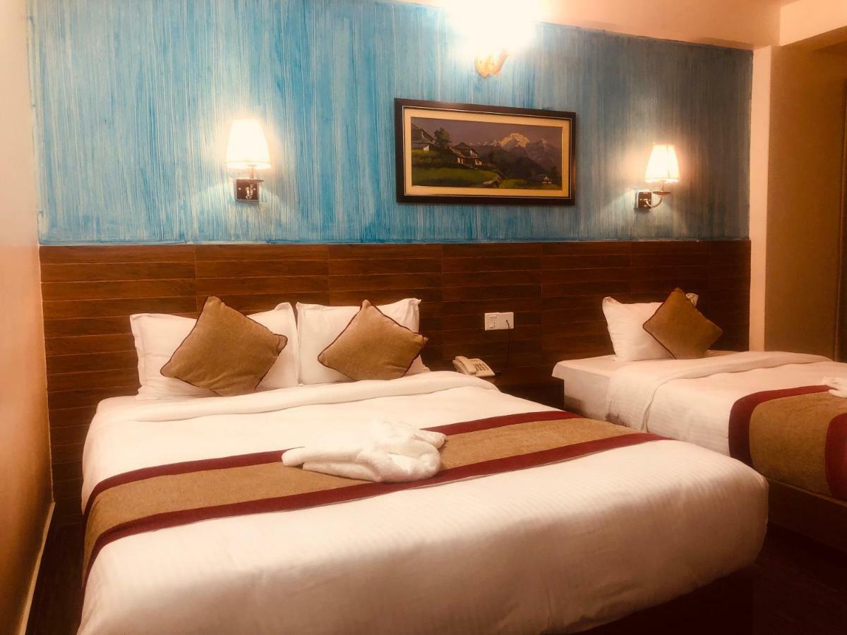 Hotel Guru Покхара Екстер'єр фото