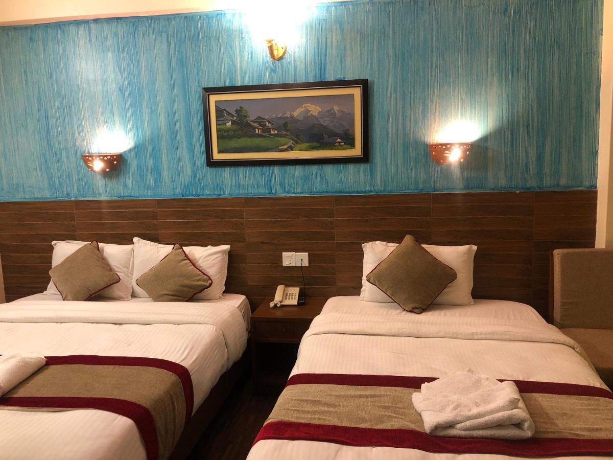 Hotel Guru Покхара Екстер'єр фото