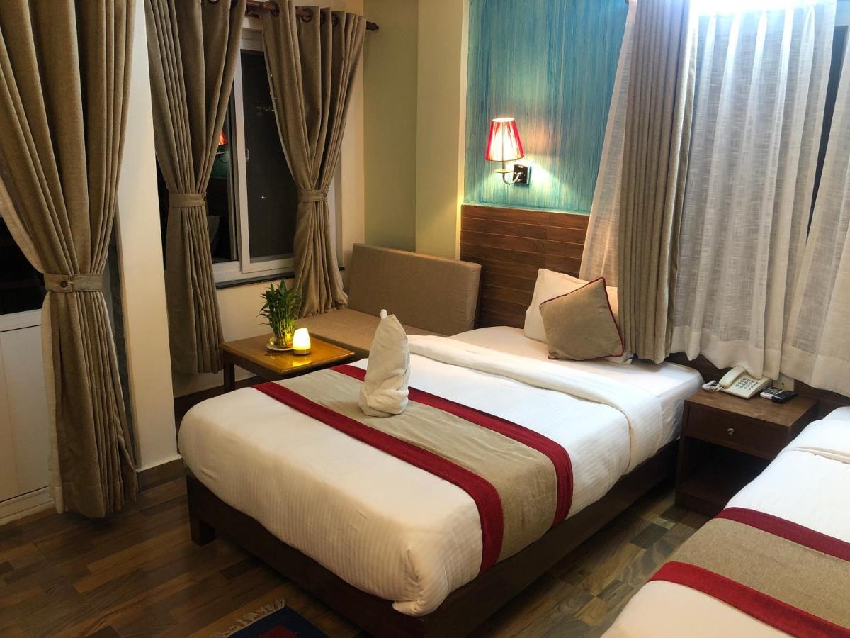 Hotel Guru Покхара Екстер'єр фото